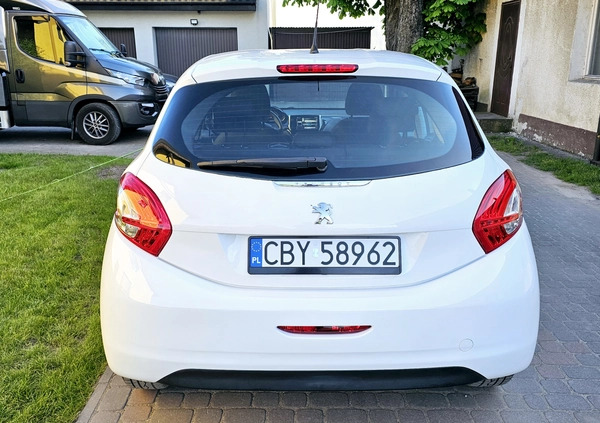 Peugeot 208 cena 19600 przebieg: 209000, rok produkcji 2012 z Skaryszew małe 232